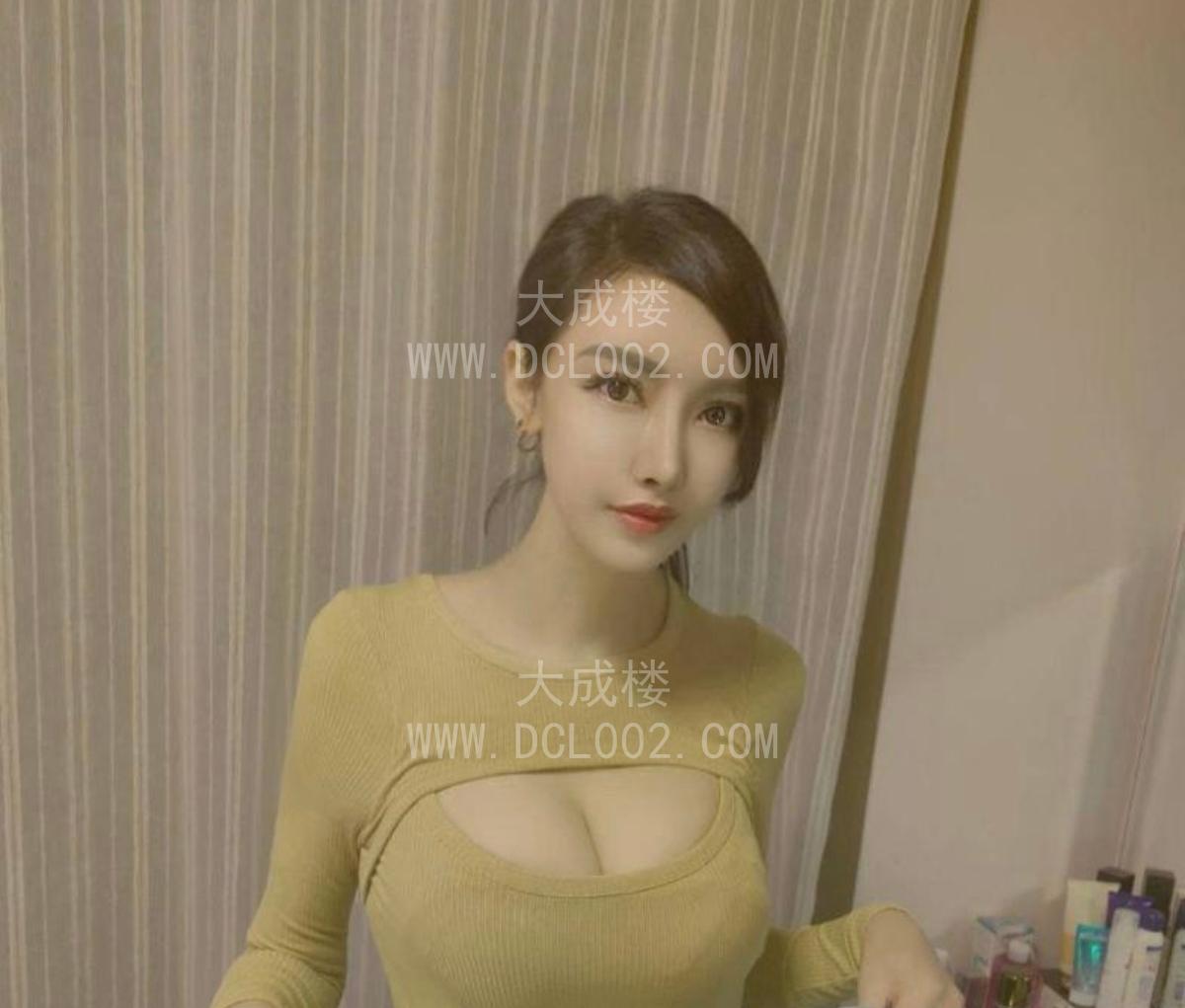 闵行前凸后翘风骚蜜桃臀