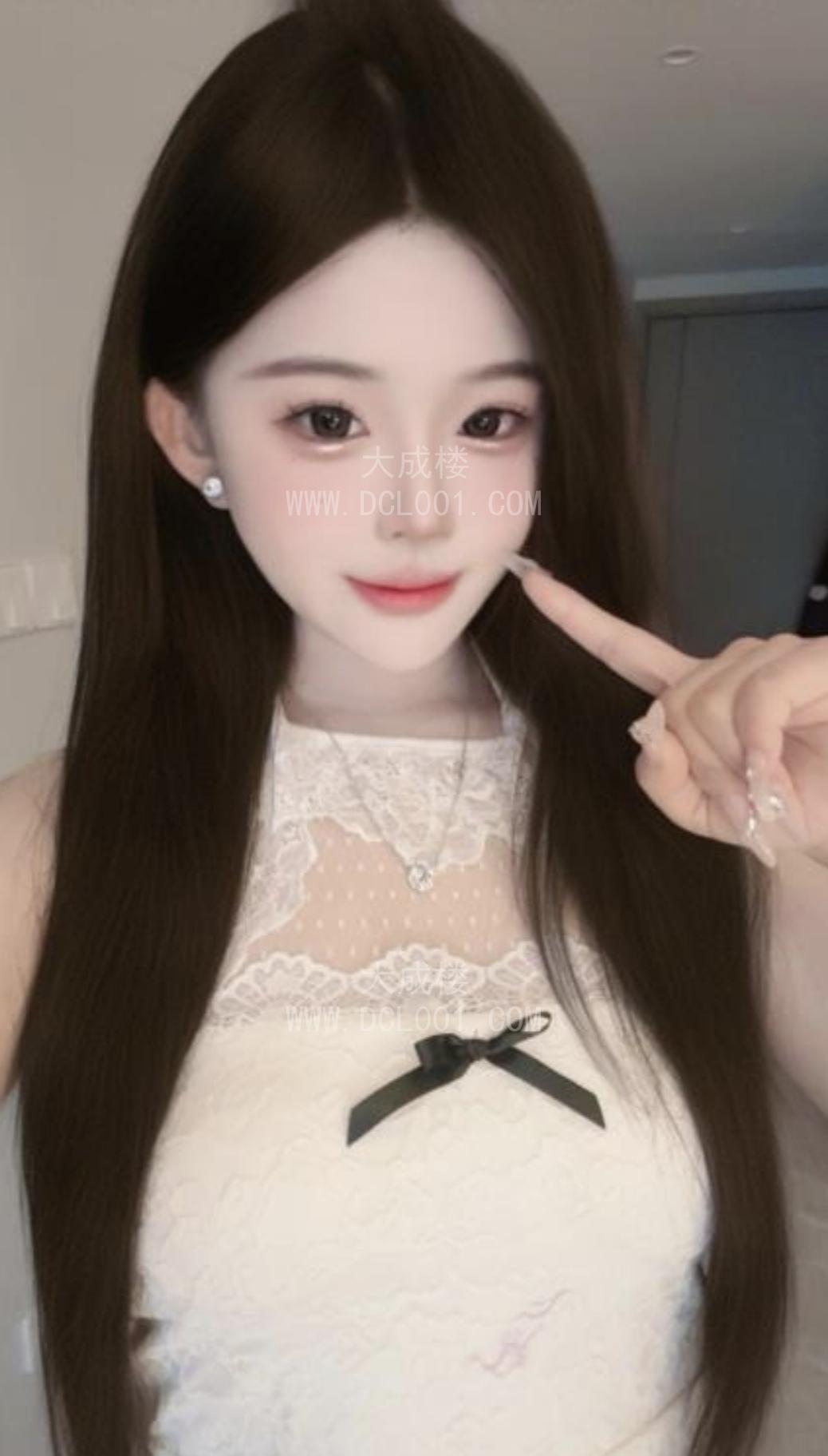 布丁颜值嫩妹