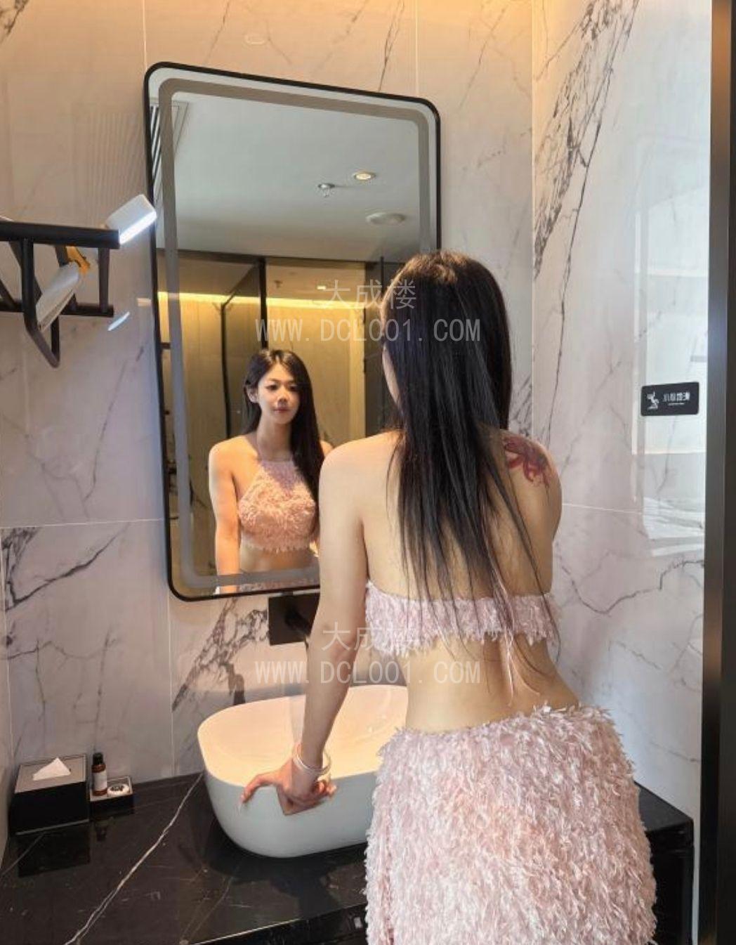 小骚货雅雅