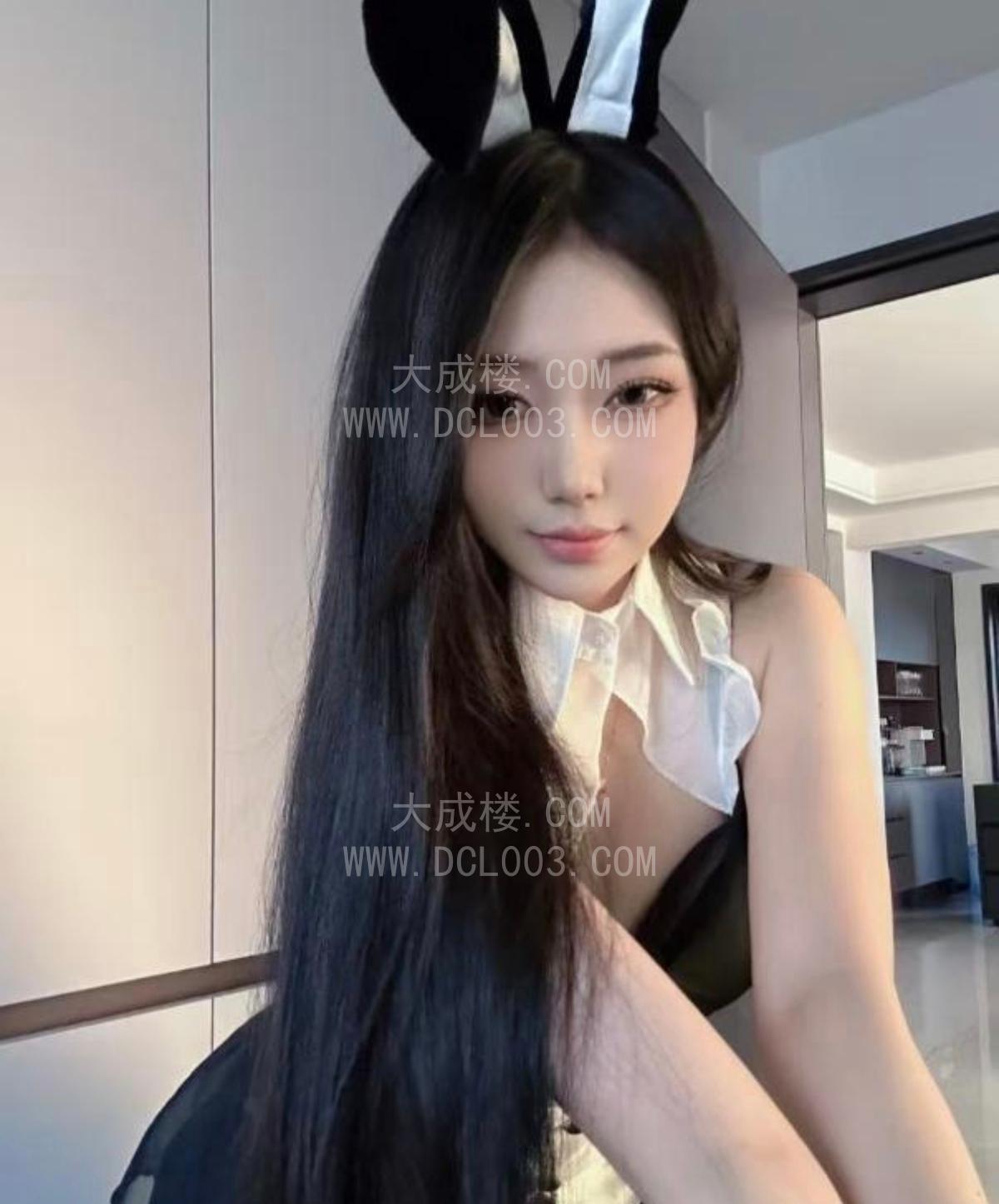成都极品嫩妹细腿美乳活好
