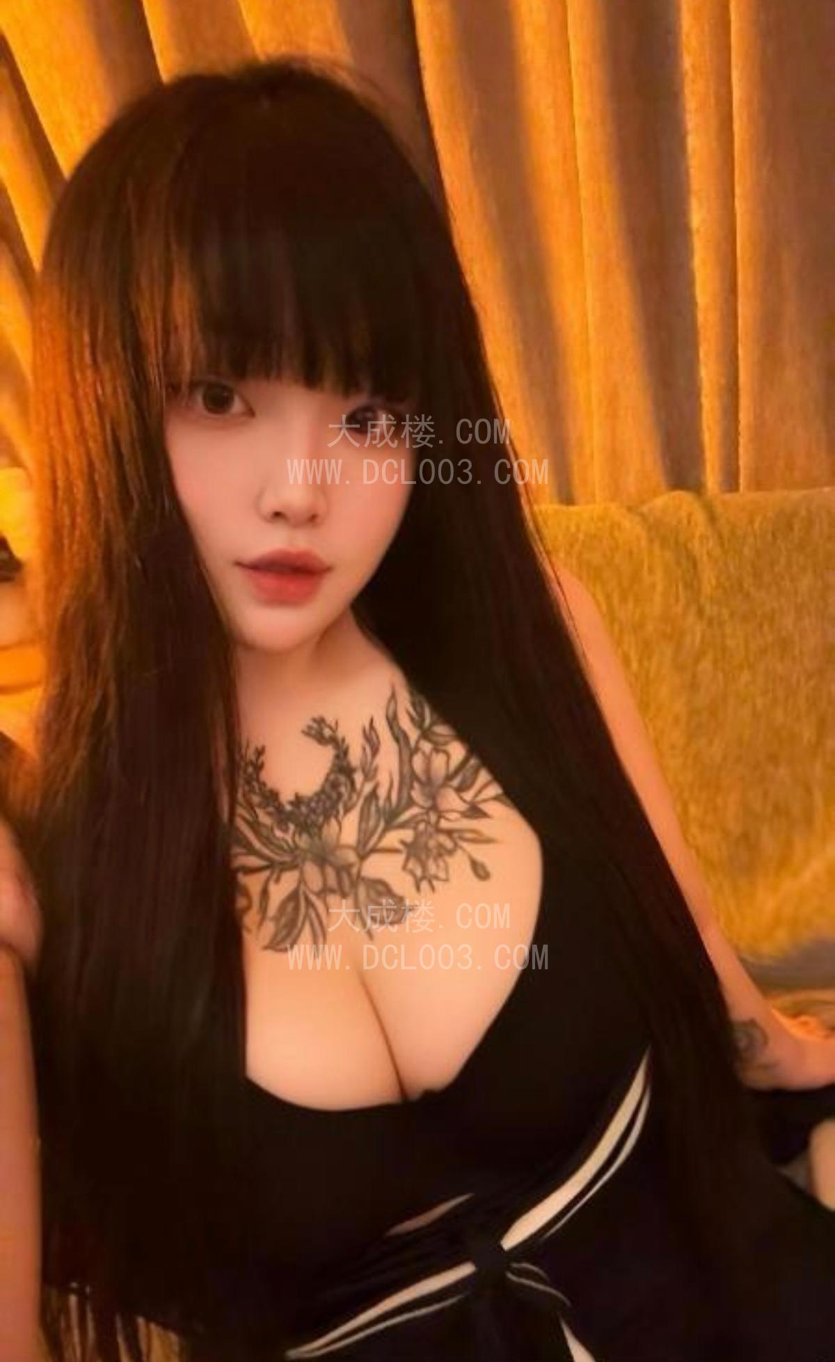 龙华前凸后翘嫩妹珊珊