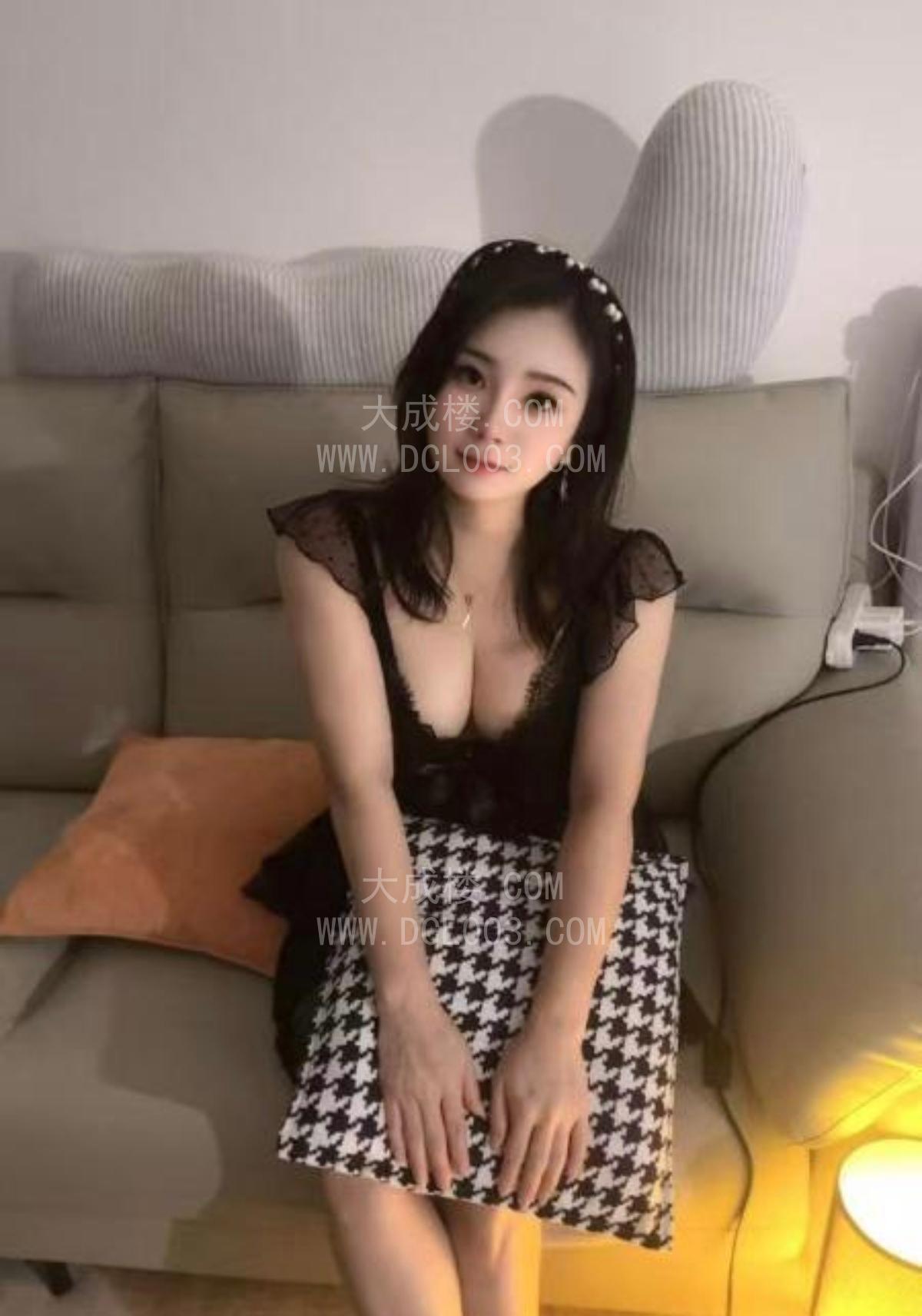 南山美乳肤白慕容