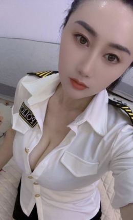 服务型风骚少妇