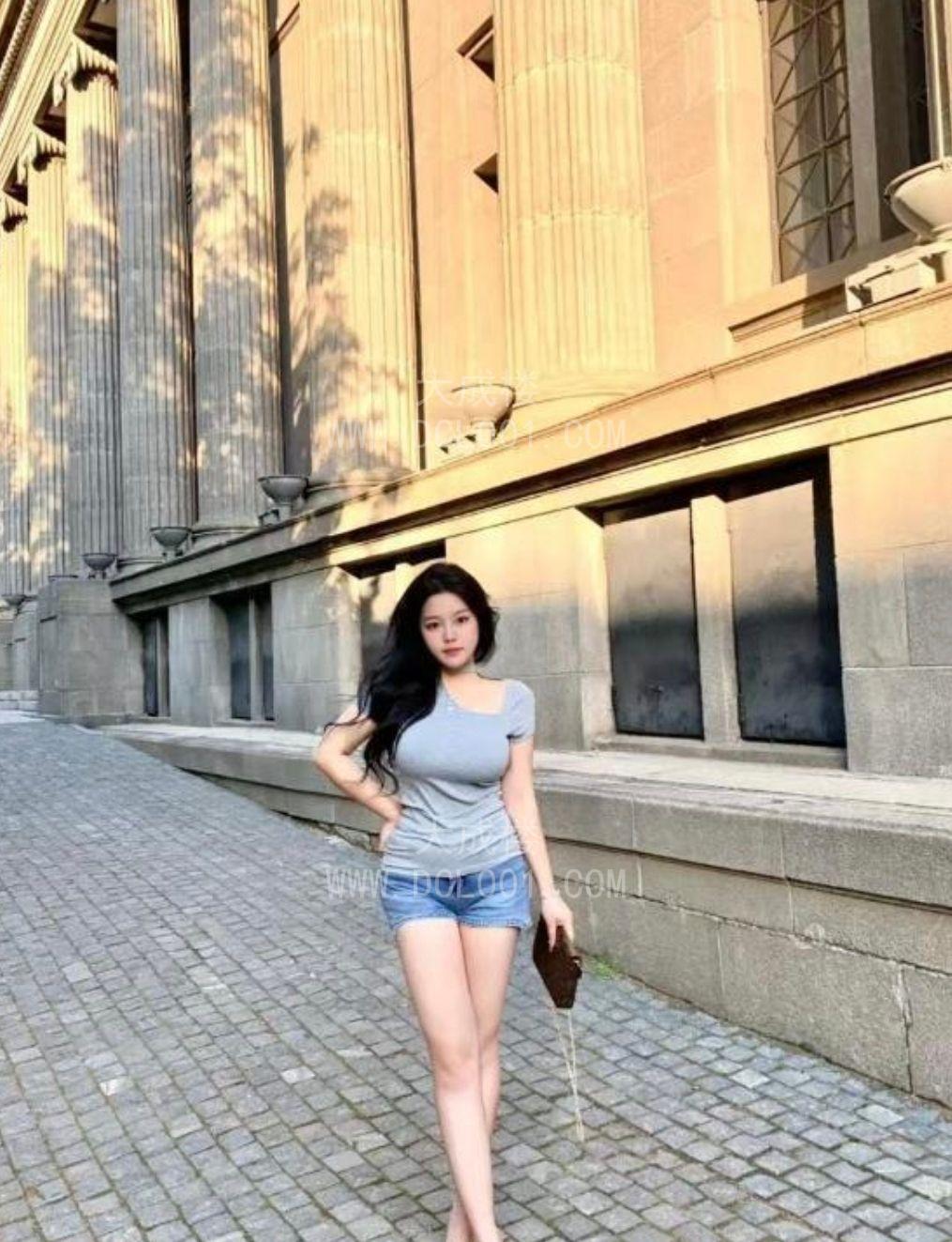 巨臀潮喷慕慕