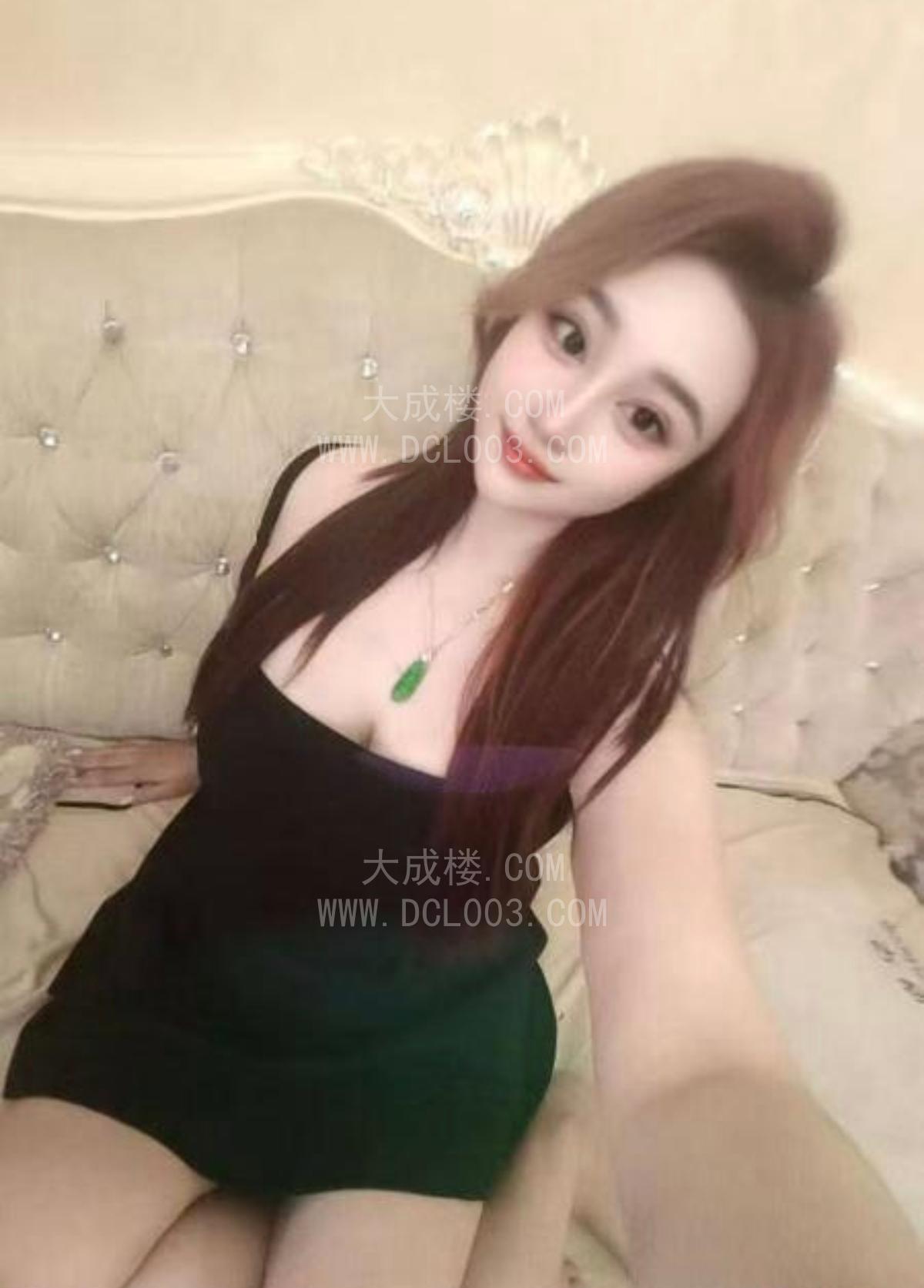 浦东白嫩性感大胸妹妹