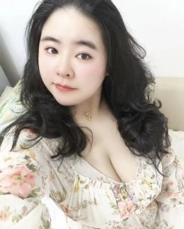 南山乳神露露
