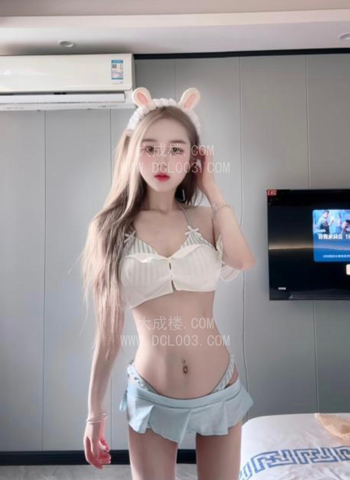 天河性感妹妹小朵朵