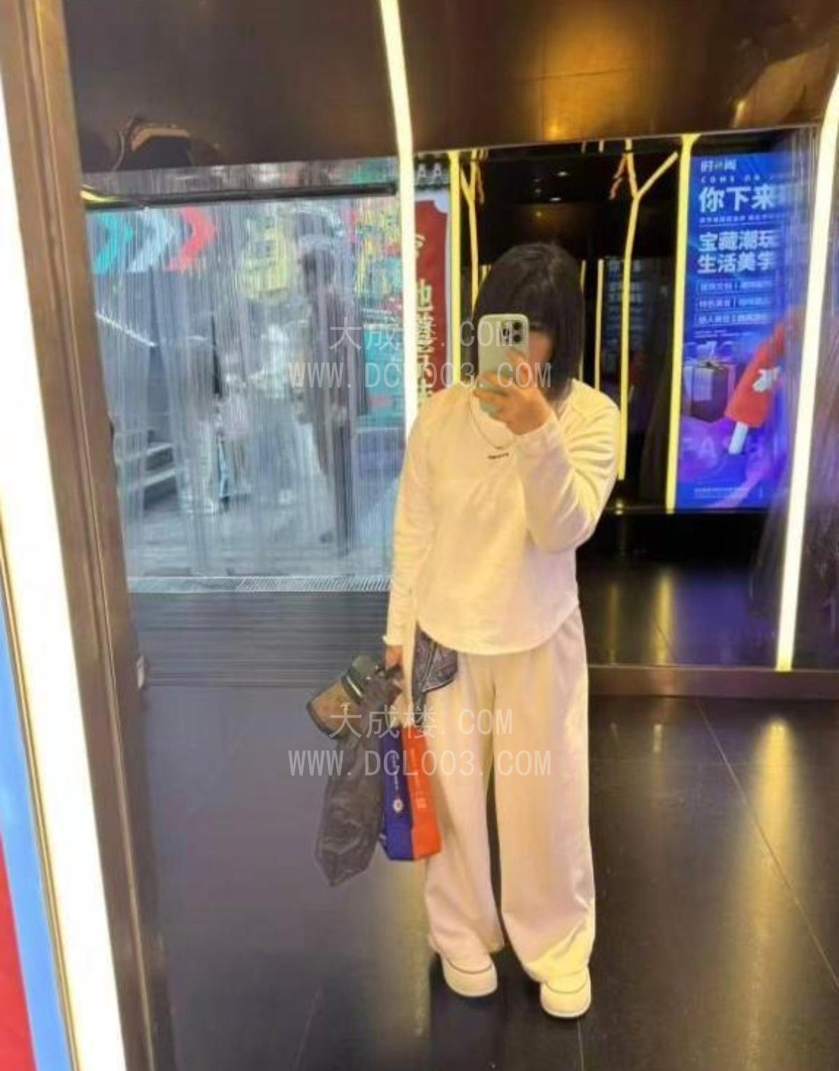 沈阳奥体精神小妹