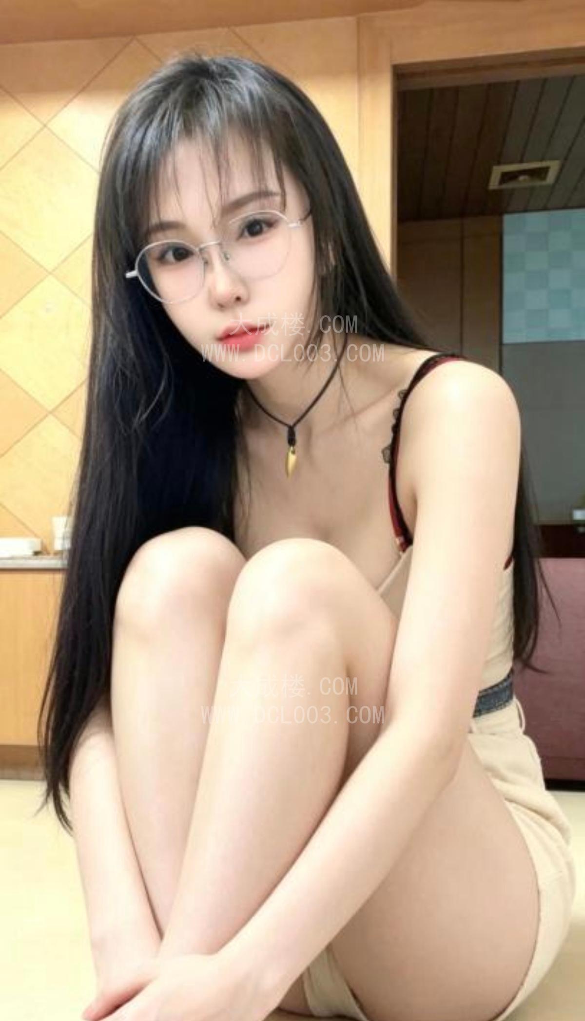 海珠服务型御姐宝儿