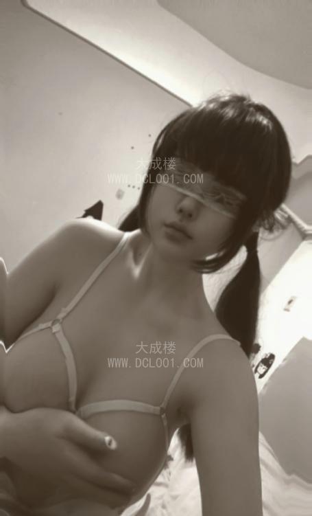 京京新疆女孩