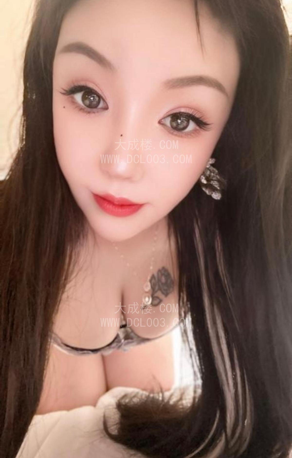 福田风骚巨乳轻熟女
