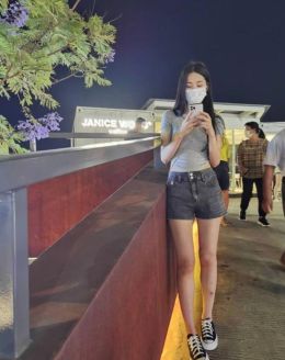 禅城大长腿老师