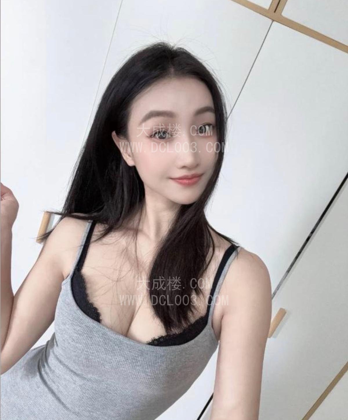 天河女友感十足肖雅
