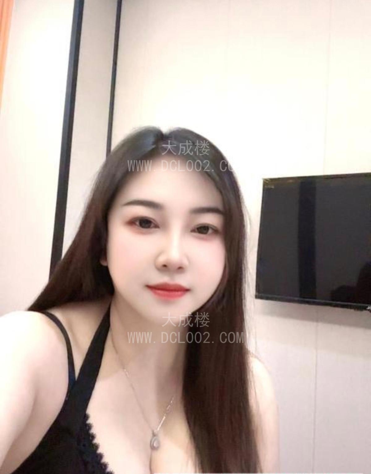 白云肥臀少妇