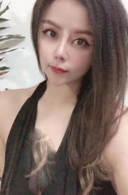 松江陈曦大熊妹