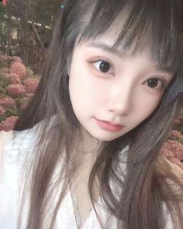 浦东大胸妹子小小