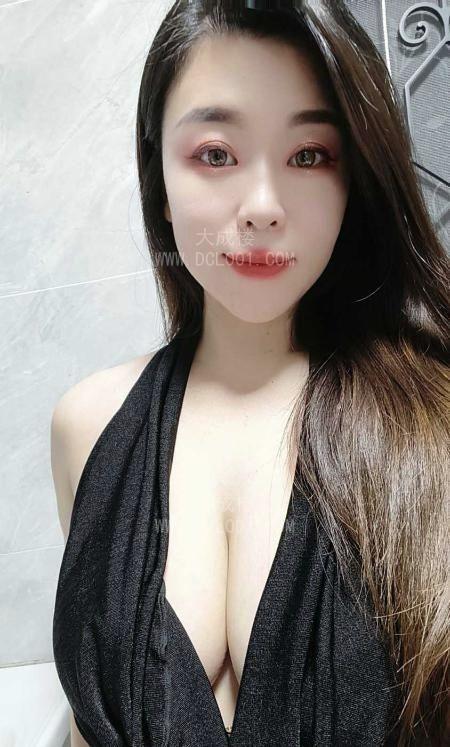 白云大奶安妮